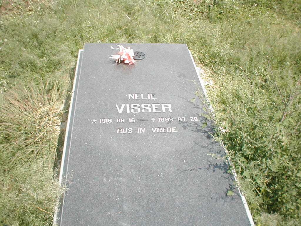 VISSER Nelie 1916-1998