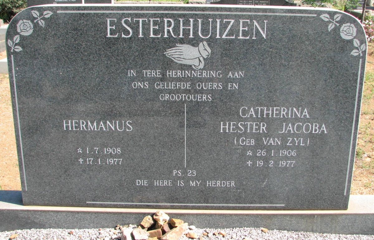 ESTERHUIZEN Hermanus 1908-1977 &amp; Catherina Hester Jacoba VAN ZYL 1906-1977