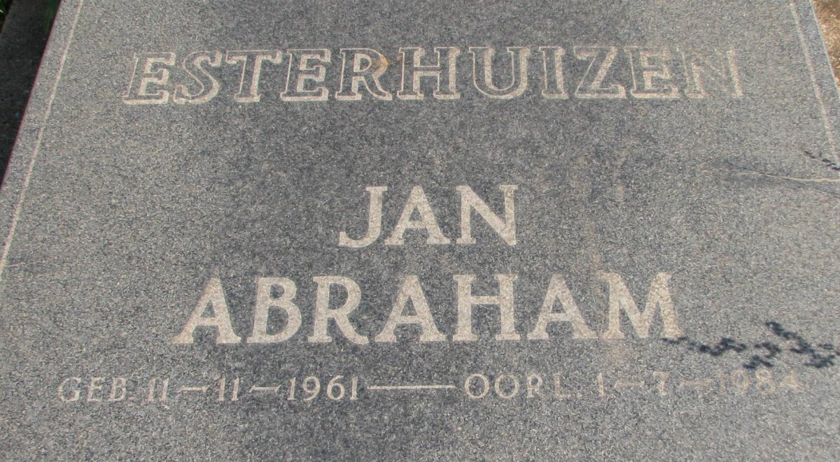ESTERHUIZEN Jan Abraham 1961-1984