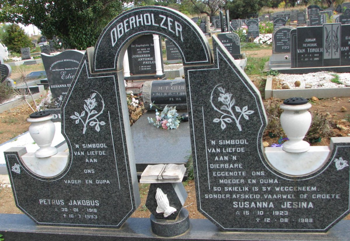 OBERHOLZER Petrus Jacobus 1918-1983 &amp; Susanna Jesina 1923-1988