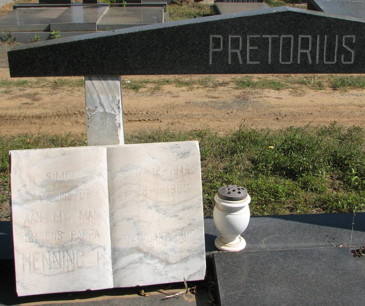 PRETORIUS Henning E. 1945-1983