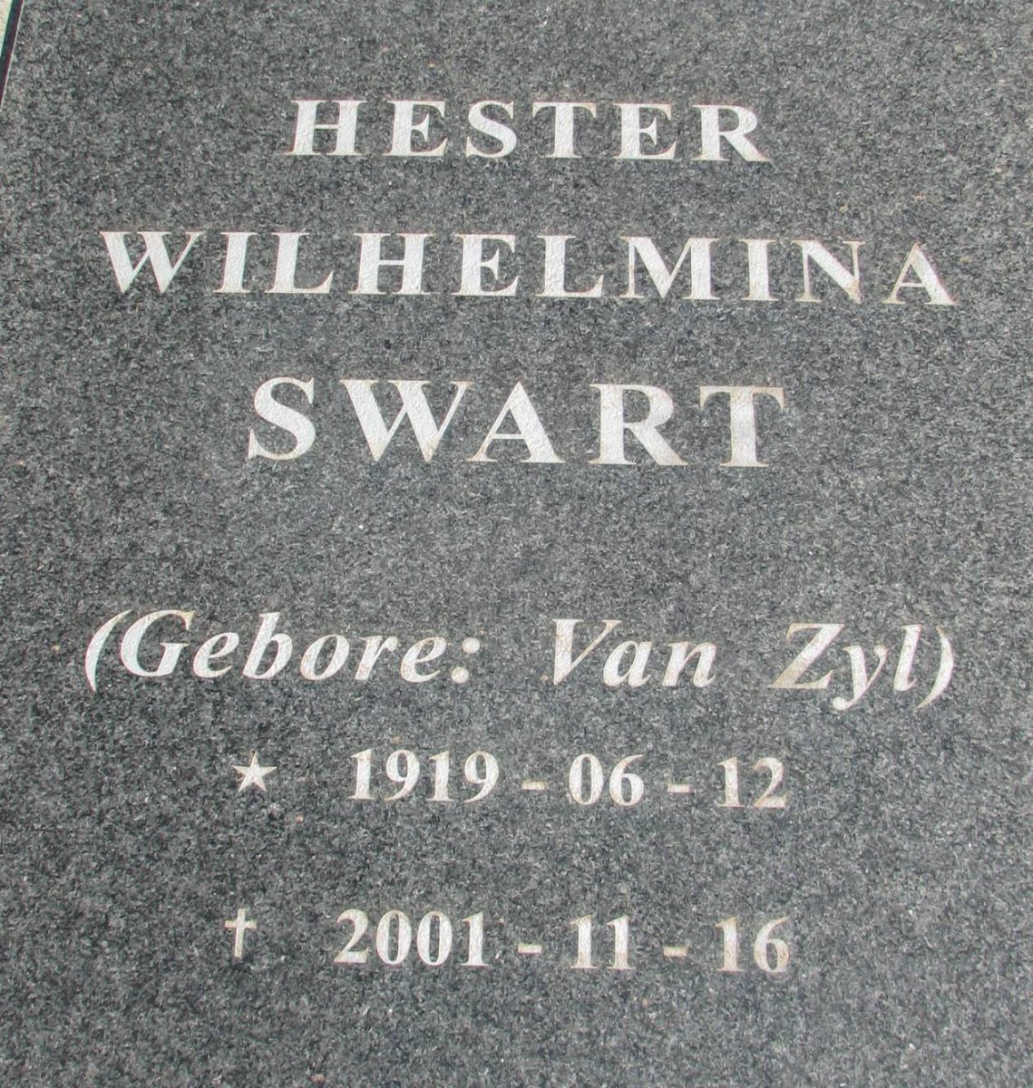 SWART Hester Wilhelmina nee VAN ZYL 1919-2001