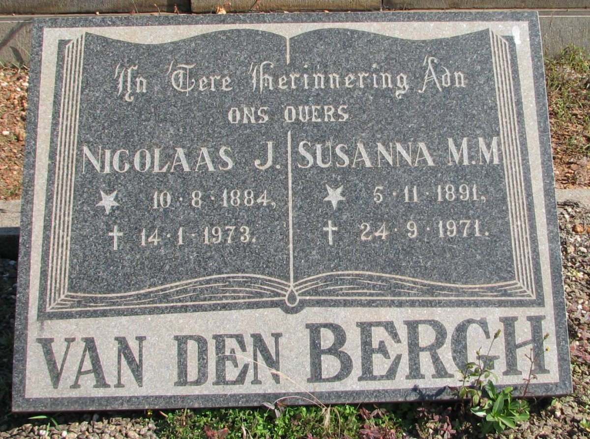 BERGH Nicolaas J., van den 1884-1973 &amp; Susanna M.M. 1891-1971