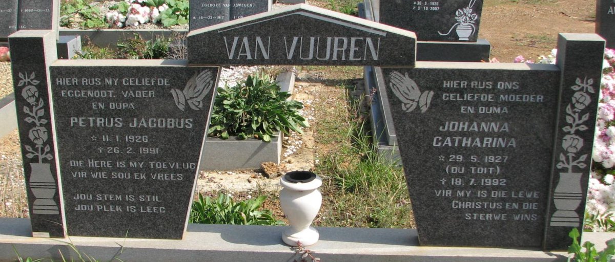 VUUREN Petrus Jacobus, van 1926-1991 &amp; Johanna Catharina DU TOIT 1927-1992