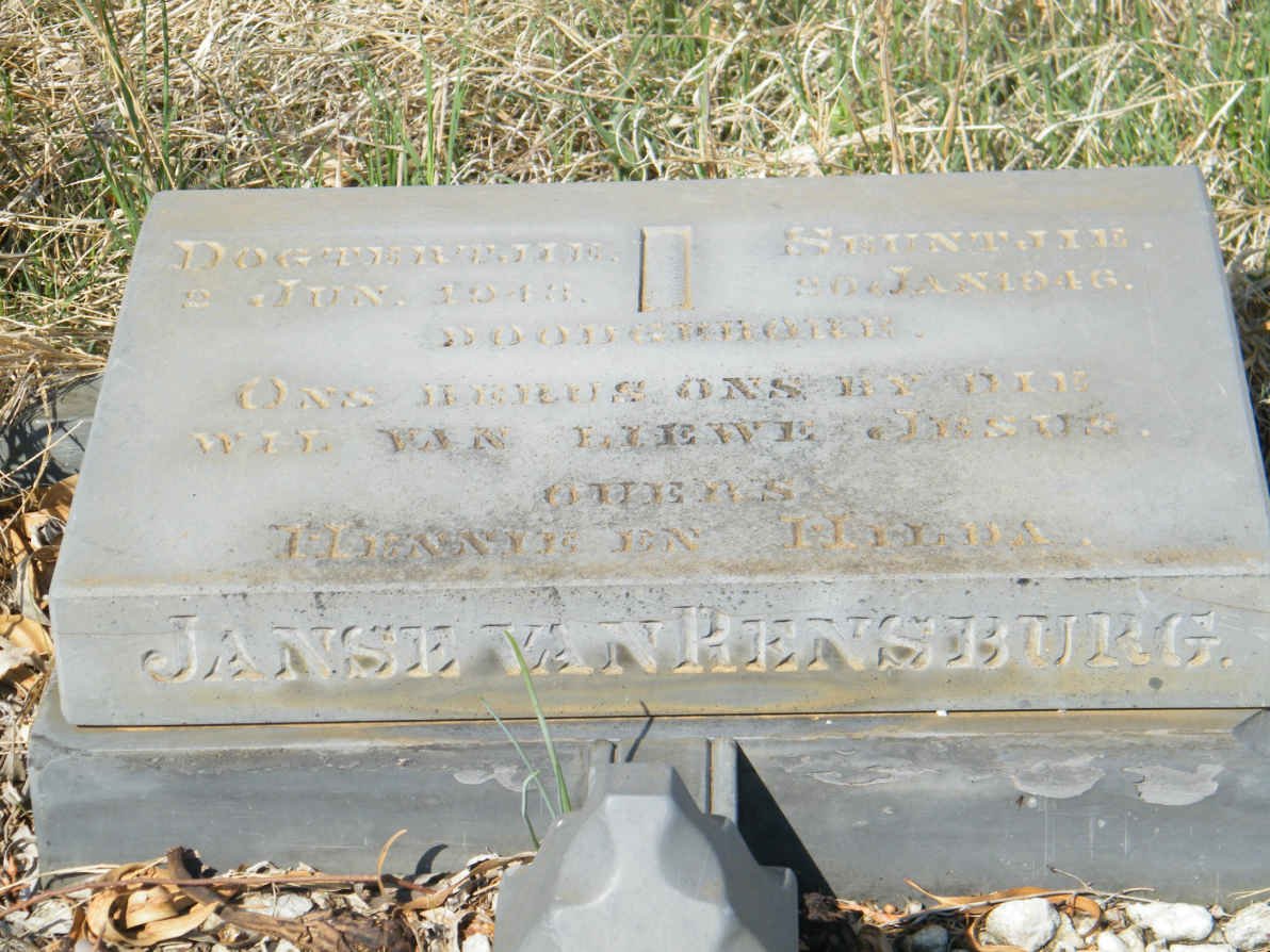 RENSBURG Dogtertjie, Janse van 1943-1943 :: JANSE VAN RENSBURG Seuntjie 1946-1946