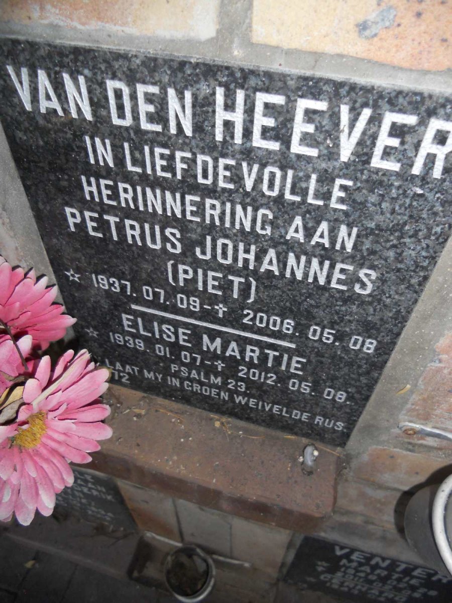 HEEVER Petrus Johannes, van den 1937-2008 &amp; Elise Martie 1939-2012