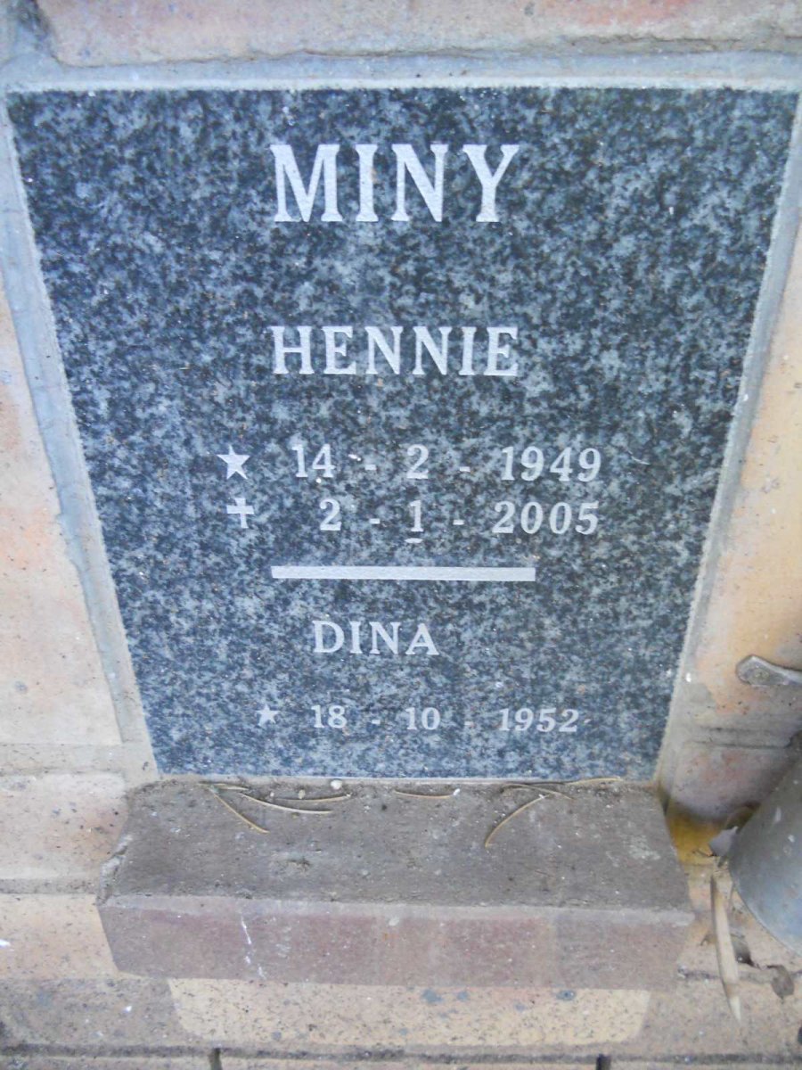 MINY Hennie 1949-2009 &amp; Dina 1952-