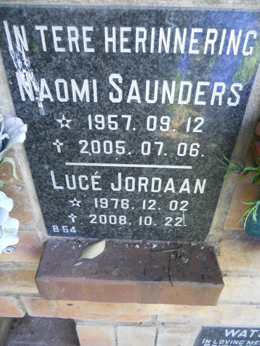 SAUNDERS Naomi 1957-2005 :: JORDAAN Luce 1976-2008