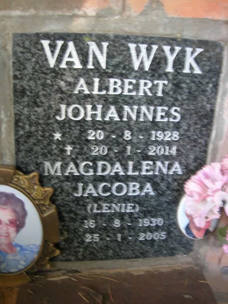 WYK Albert Johannes, van 1928-2014 &amp; Magdalena Jacoba 1930-2005