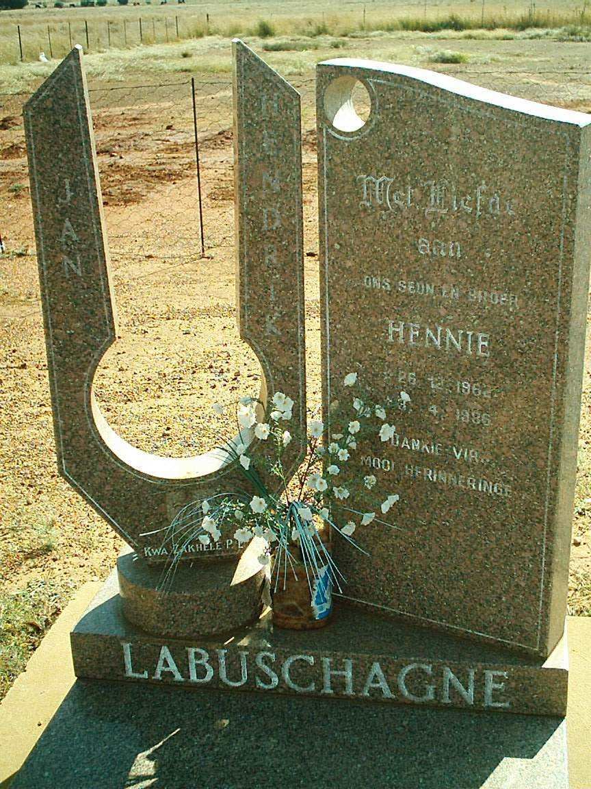 LABUSCHAGNE Hennie 1962-1986