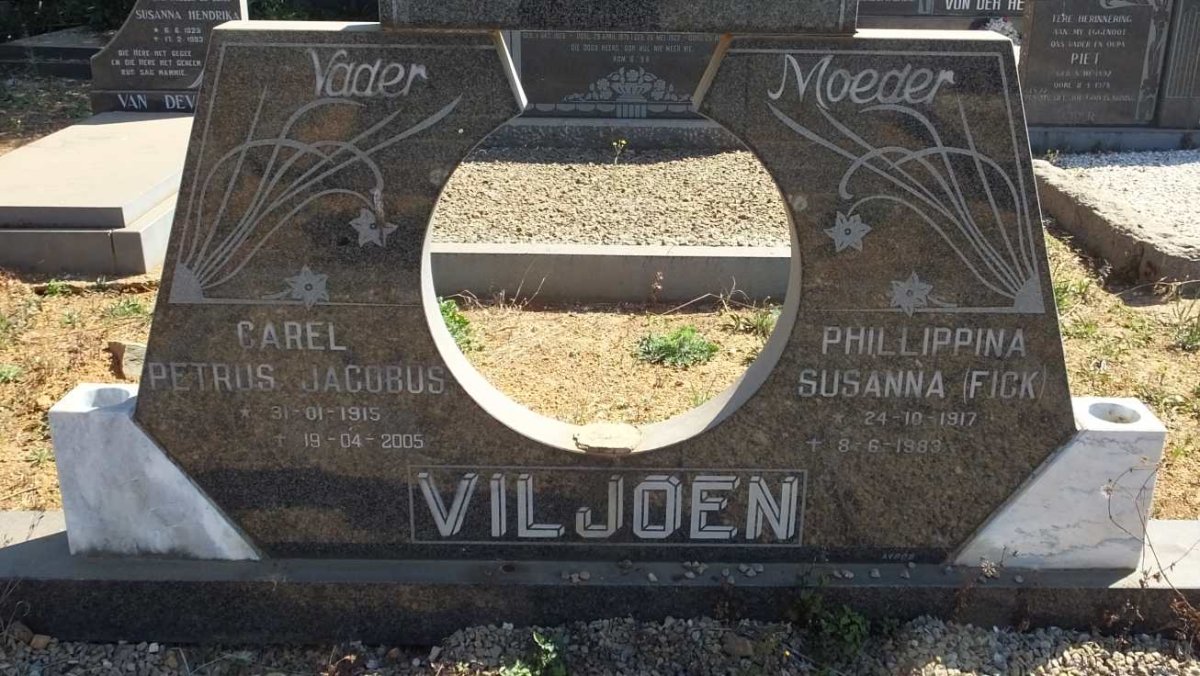VILJOEN Carel Petrus Jacobus 1915-2005 &amp; Phillippina Susanna FICK 1917-1983