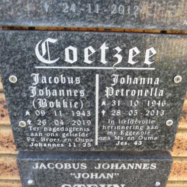 COETZEE Jacobus Johannes 1943-2019 & Johanna Petronella 1946-2013