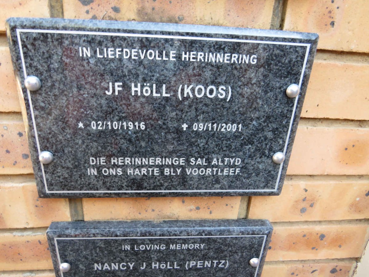 HOLL J.F. 1916-2001