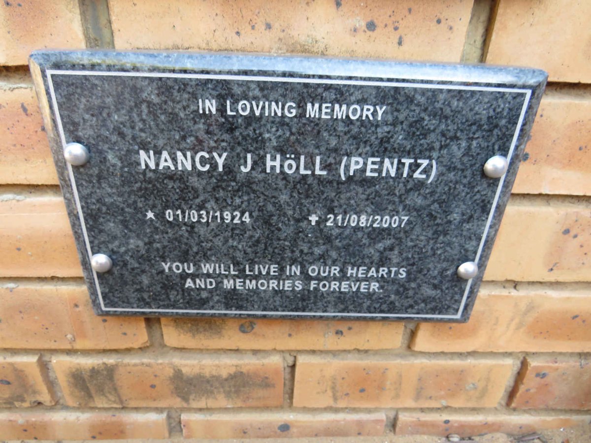 HOLL Nancy J. nee PENTZ 1924-2007