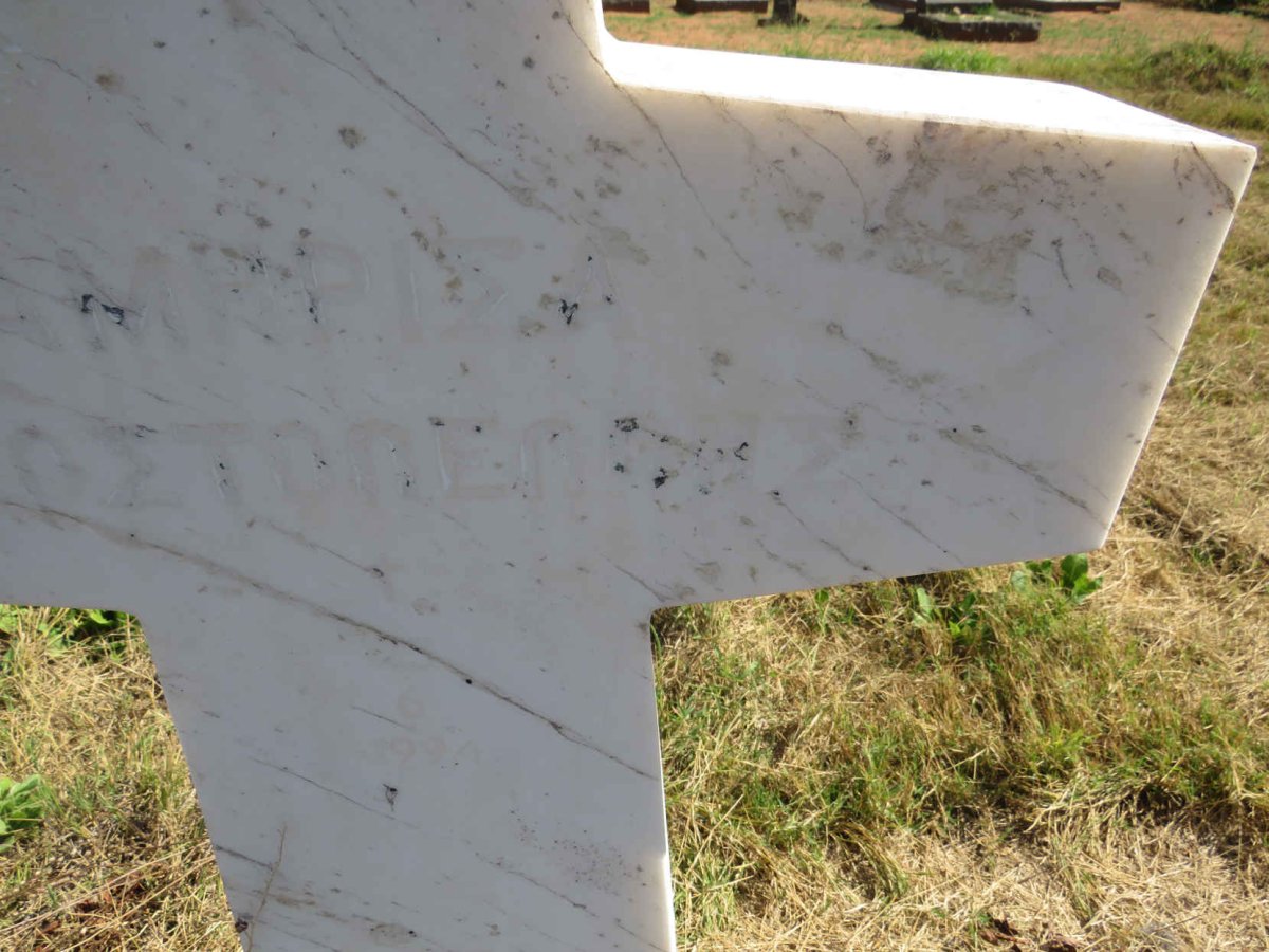 ? Greek grave _2