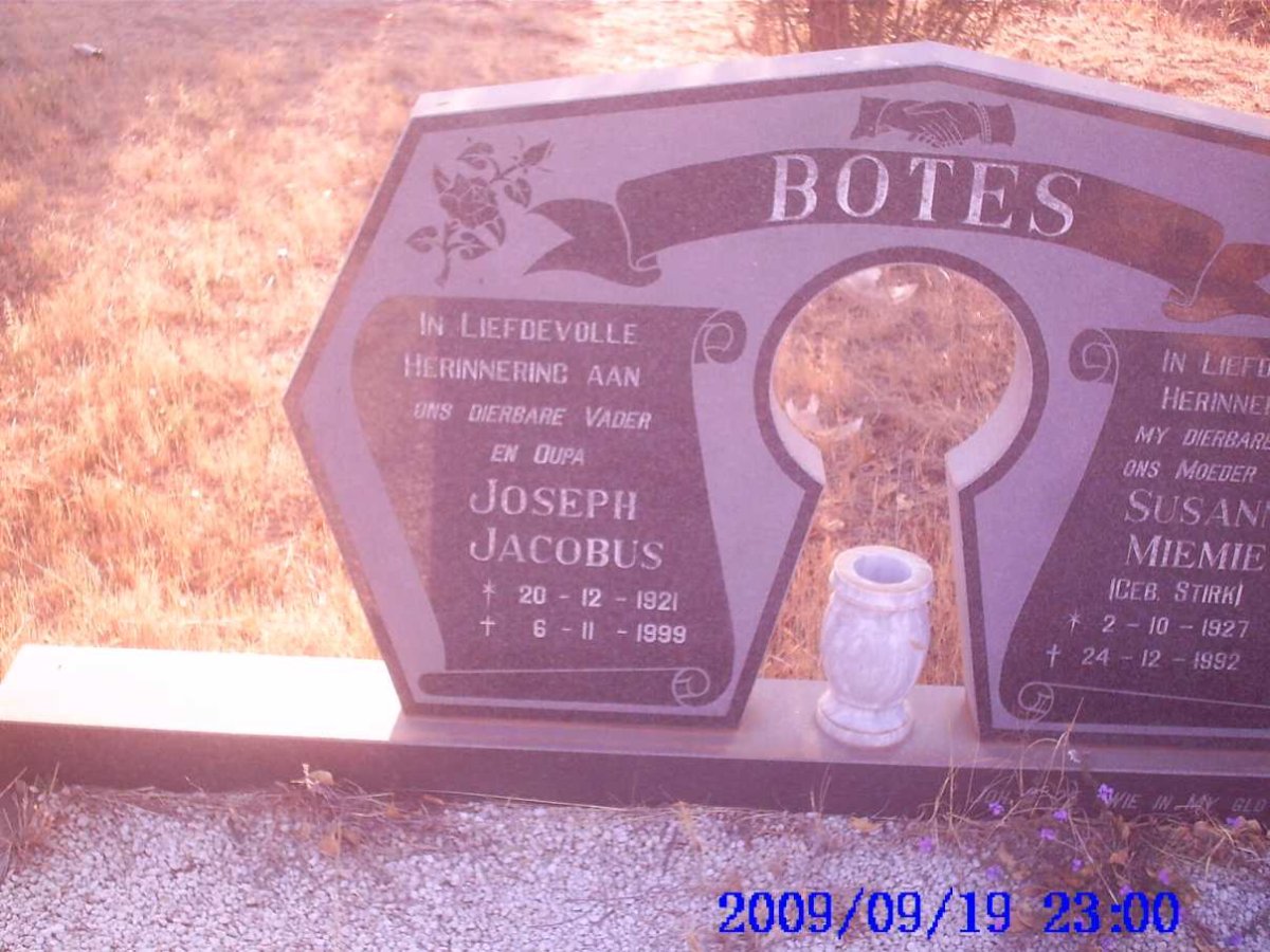 BOTES Joseph Jacobus 1921-1999 &amp; Susanna Miemie STIRK 1927-1992