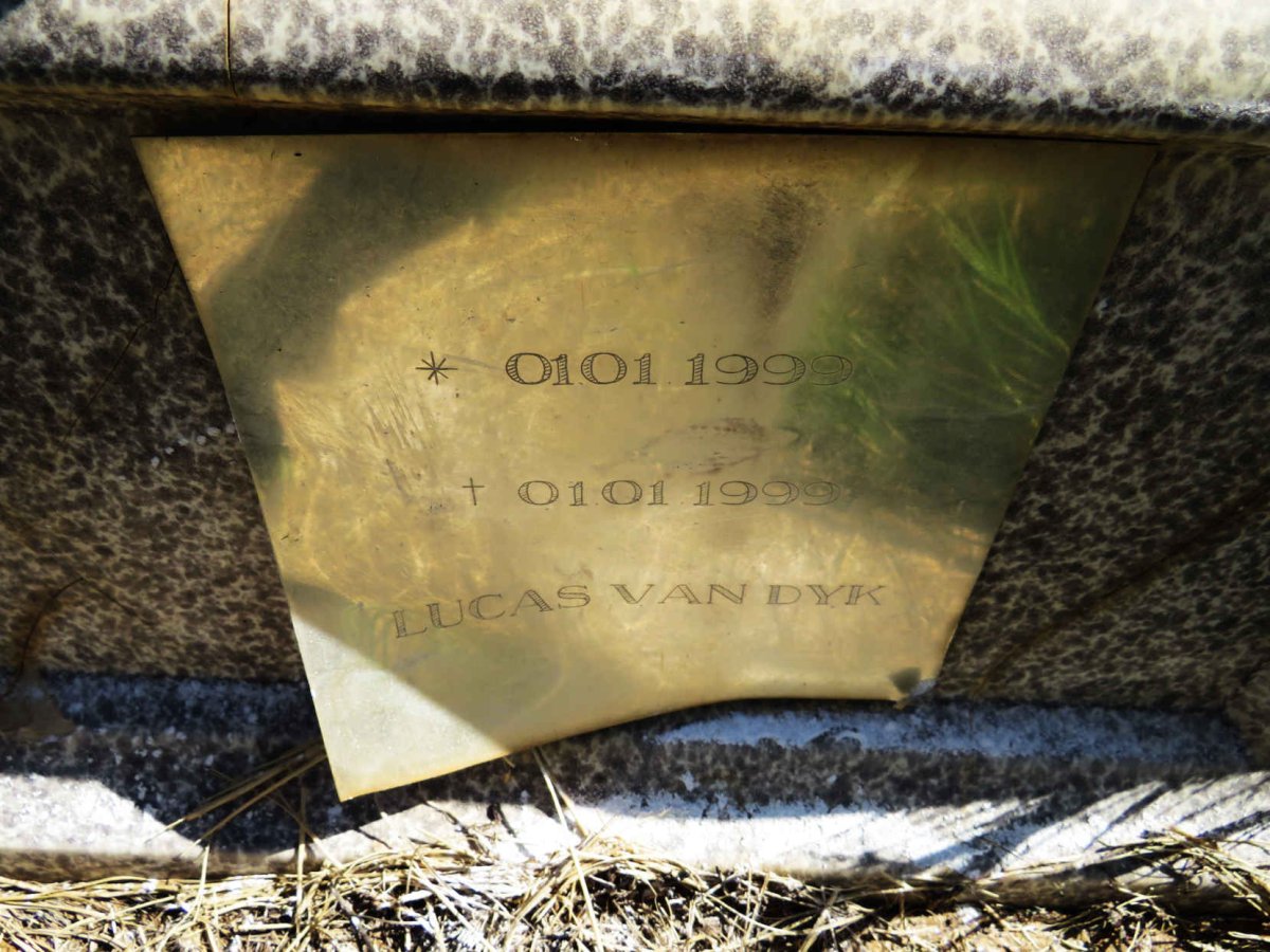 DYK Lucas, van 1999-1999_2