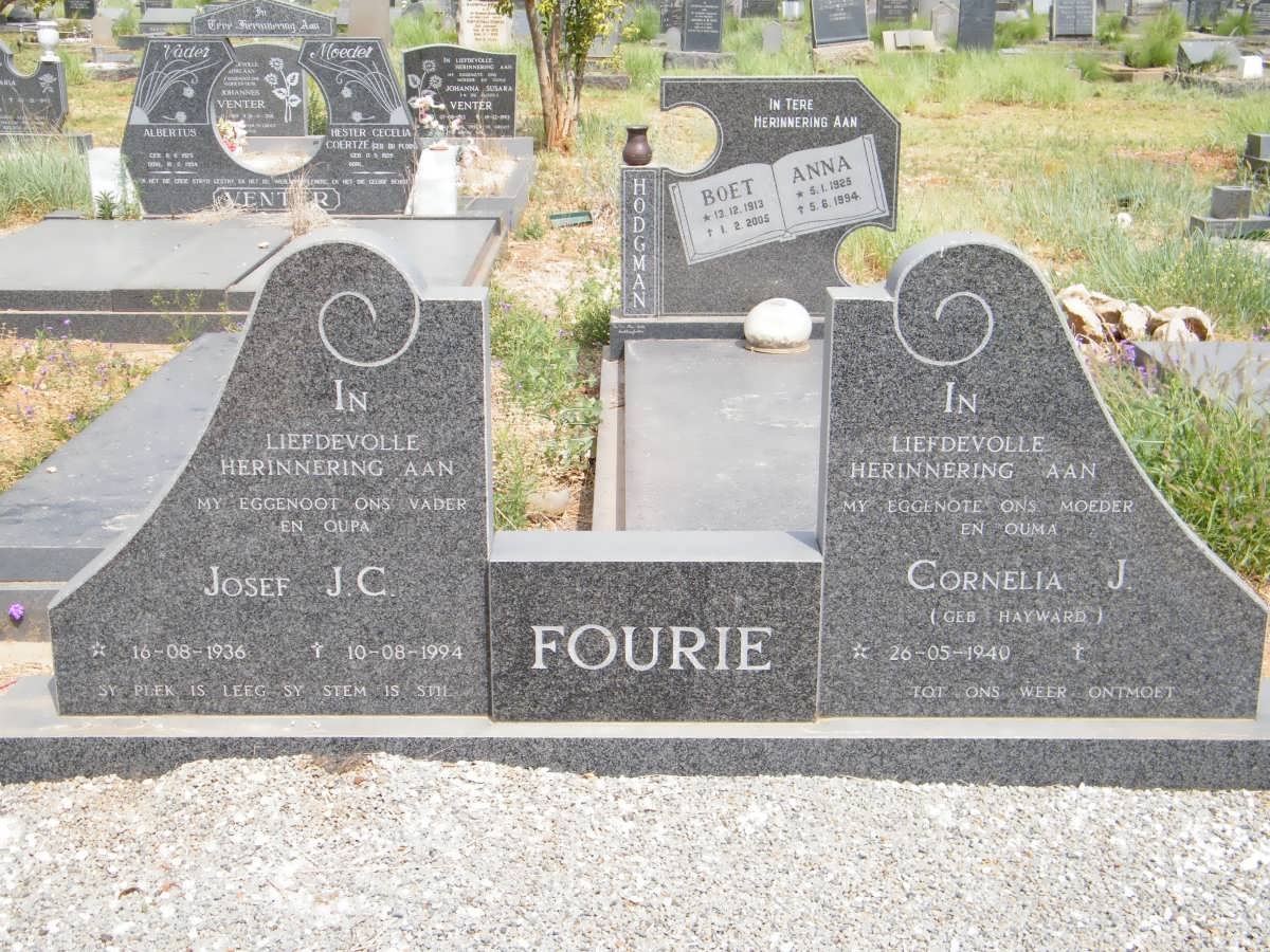 FOURIE Josef J.C. 1936-1994 &amp; Cornelia J. HAYWARD 1940-
