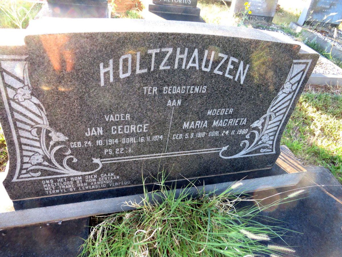 HOLTZHAUZEN Jan George 1914-1974 & Maria Magrieta 1918-1980