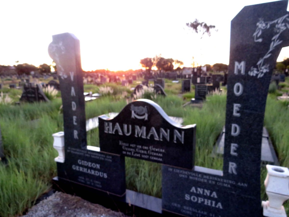 HAUMANN Gideon Gerhardus & Anna Sophia 1899-1973_1