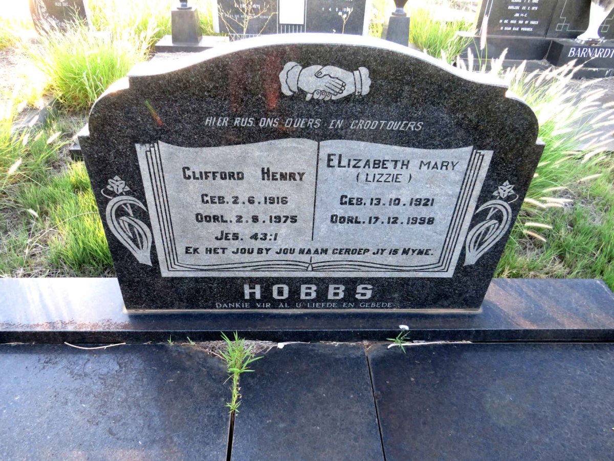 HOBBS Clifford Henry 1916-1975 & Elizabeth Mary 1921-1998