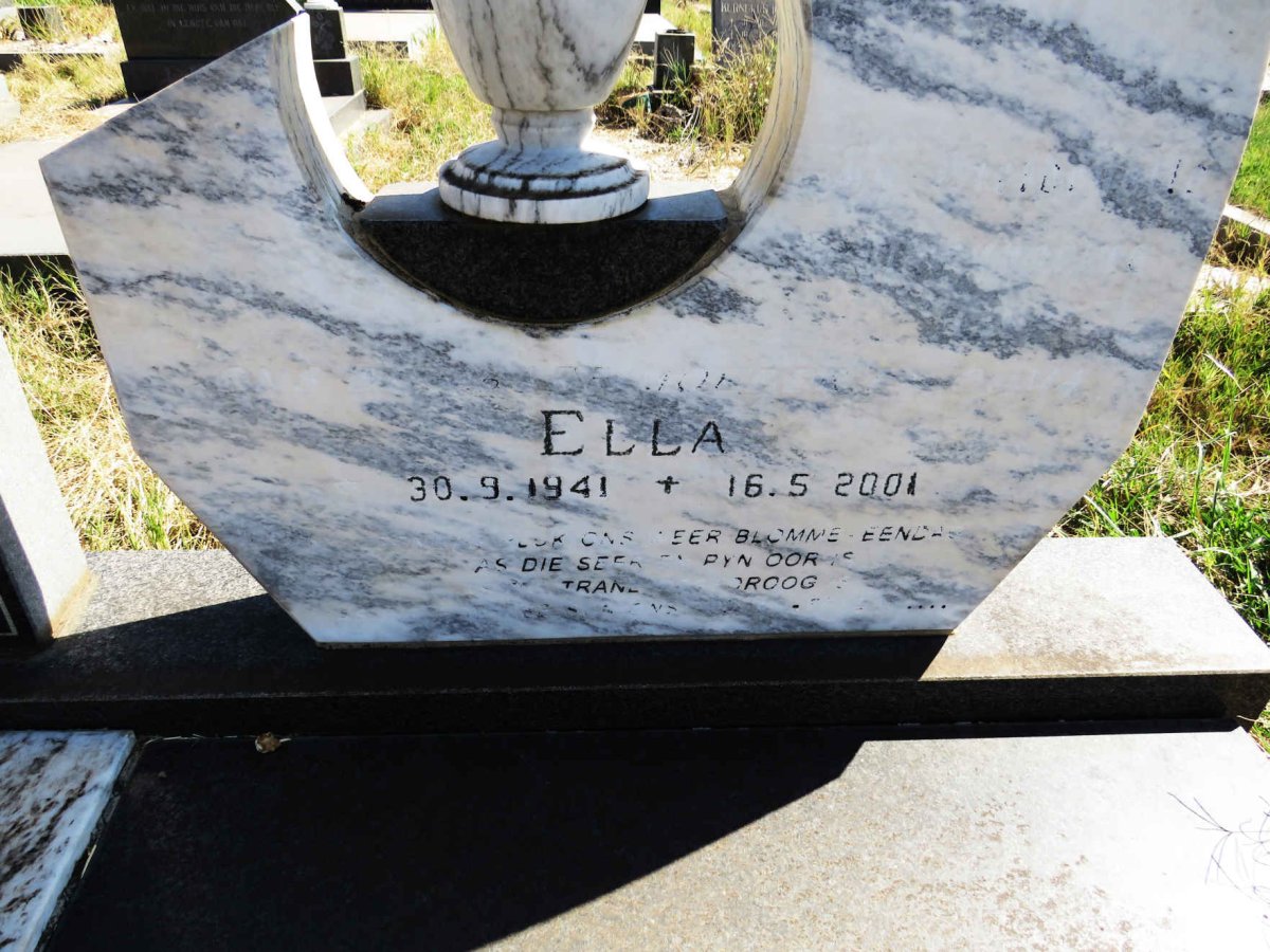 HUYSSTEEN Pieter Schalk Jacobus, van 1937-1990 & Ella 1941-2001 _2