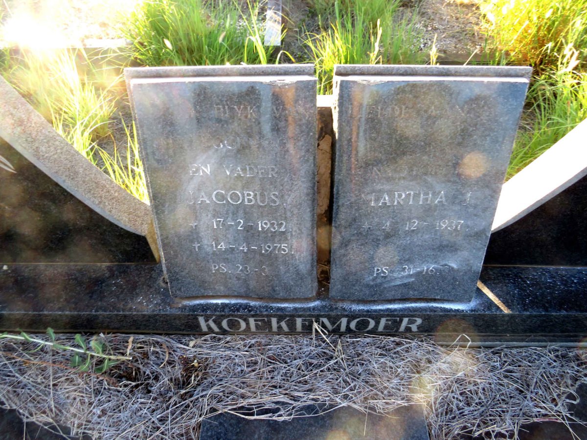KOEKEMOER Jacobus 1932-1975 & Martha J. 1937-