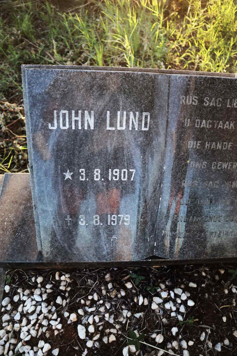 LUND John 1907-1979