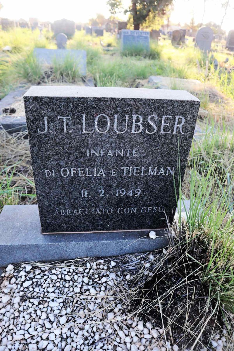 LOUBSER J.T. -1949