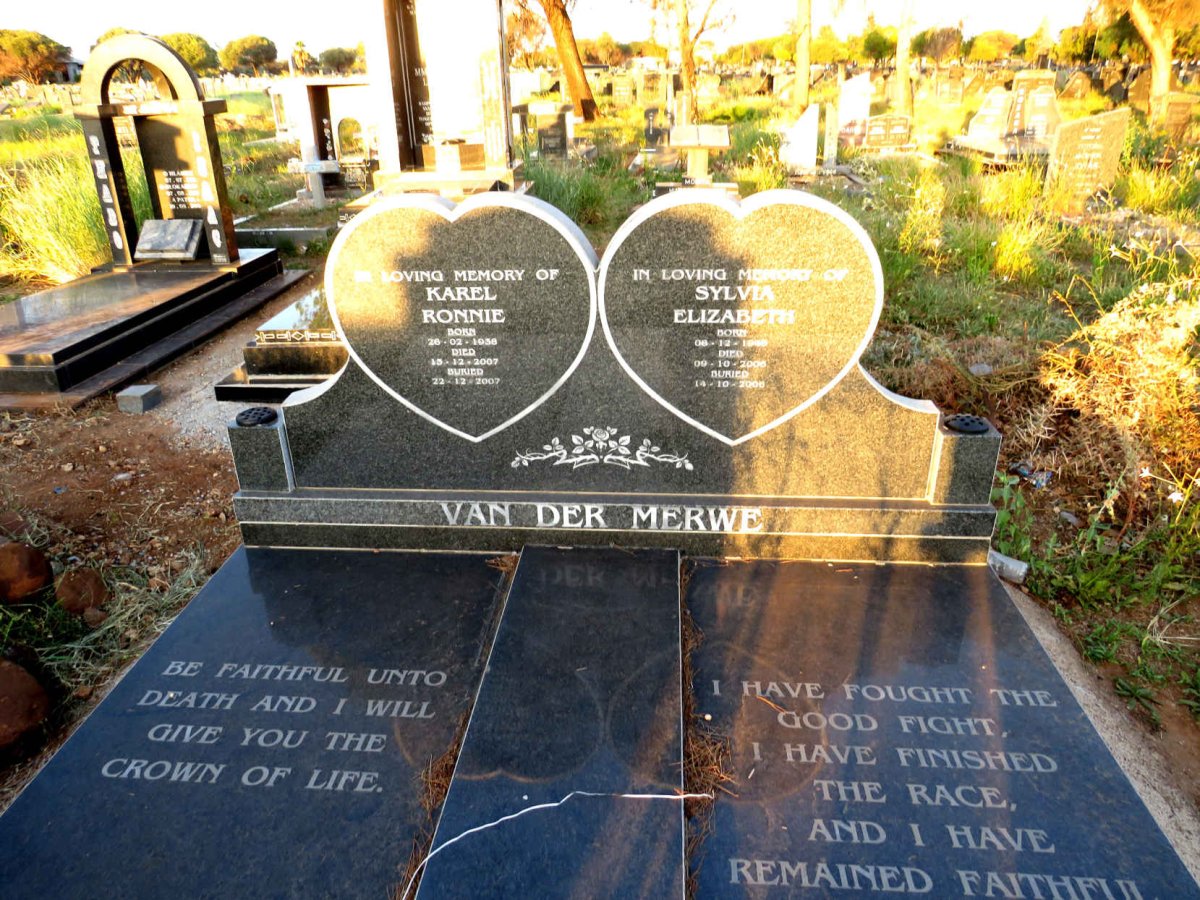 MERWE Karel Ronnie, van der 1936-2007 & Sylvia Elizabeth 1938-2006