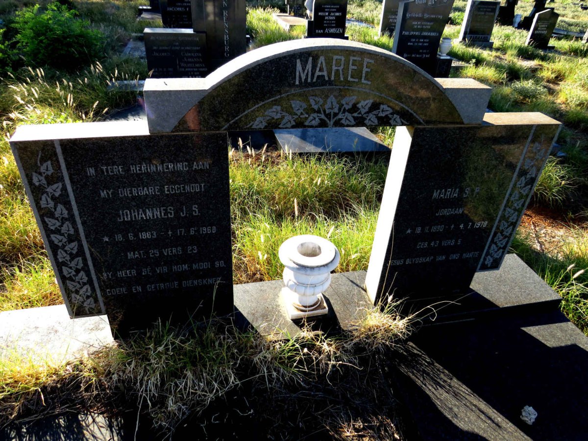 MAREE Johannes J.S. 1883-1968 & Maria S.P. JORDAAN 1890-1978_1