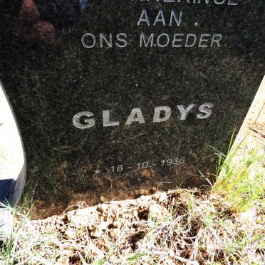 MCCARTHY Edward 1936-2005 & Gladys 1936-_3