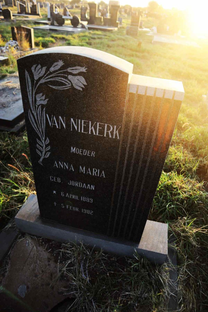 NIEKERK Anna Maria, van nee JORDAAN 1889-1982