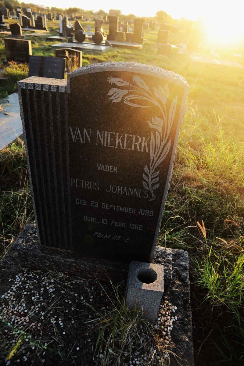 NIEKERK Petrus Johannes, van 1890-1962