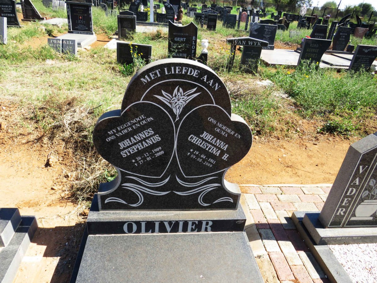 OLIVIER Johannes Stephanus 1909-2000 & Johanna Christina H. 1911-2009