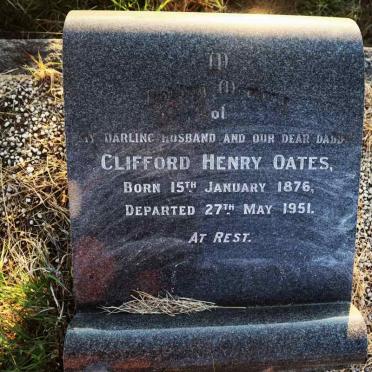 OATES Clifford Henry 1876-1951 & Naomi Marion ADAMS 1886-1966_1