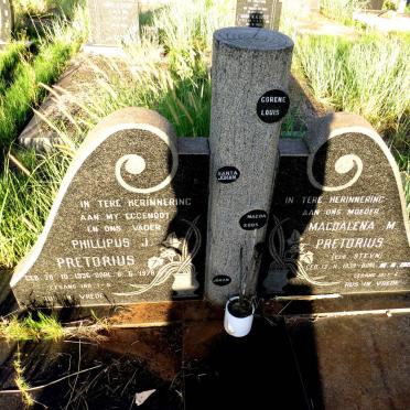 PRETORIUS Phillipus J. 1936-1978 & Magdalena M. STEYN 1939-2021_1