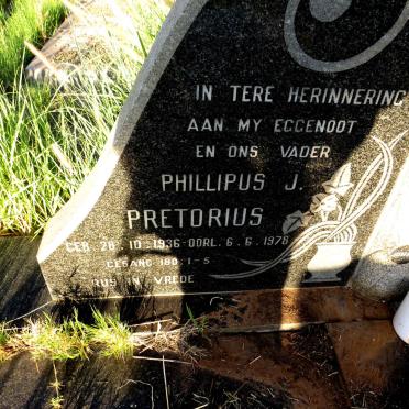 PRETORIUS Phillipus J. 1936-1978 & Magdalena M. STEYN 1939-2021_2