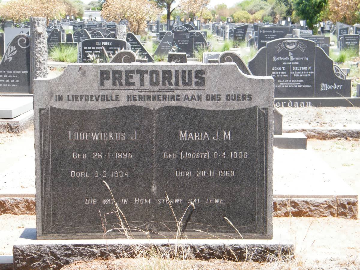 PRETORIUS Lodewickus J. 1896-1985 &amp; Maria J.M. JOOSTE 1896-1969