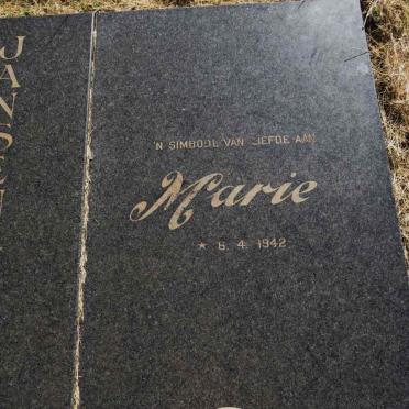 RENSBURG Martiens, Jansen van 1936-1987 & Marie 1942- _3