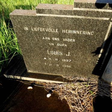 RENSBURG Louis J., J. van 1897-1986 & Gertruida C.J. 1900-1978_2