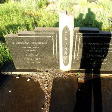 RENSBURG Louis J., J. van 1897-1986 & Gertruida C.J. 1900-1978_1