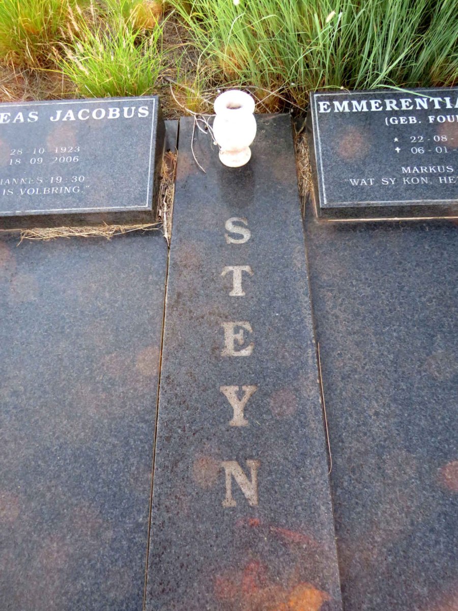 STEYN Andreas Jacobus 1923-2006 & Emmerentia Lydia FOURIE 1927-2021_1