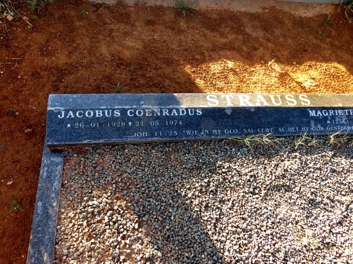 STRAUSS Jacobus Coenradus 1928-1974 & Magrietha Magdalena 1932-2013_1