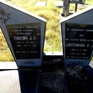 STRYDOM Gideon J.L. 1907-1971 & Jacomina C.J. 1906-1983