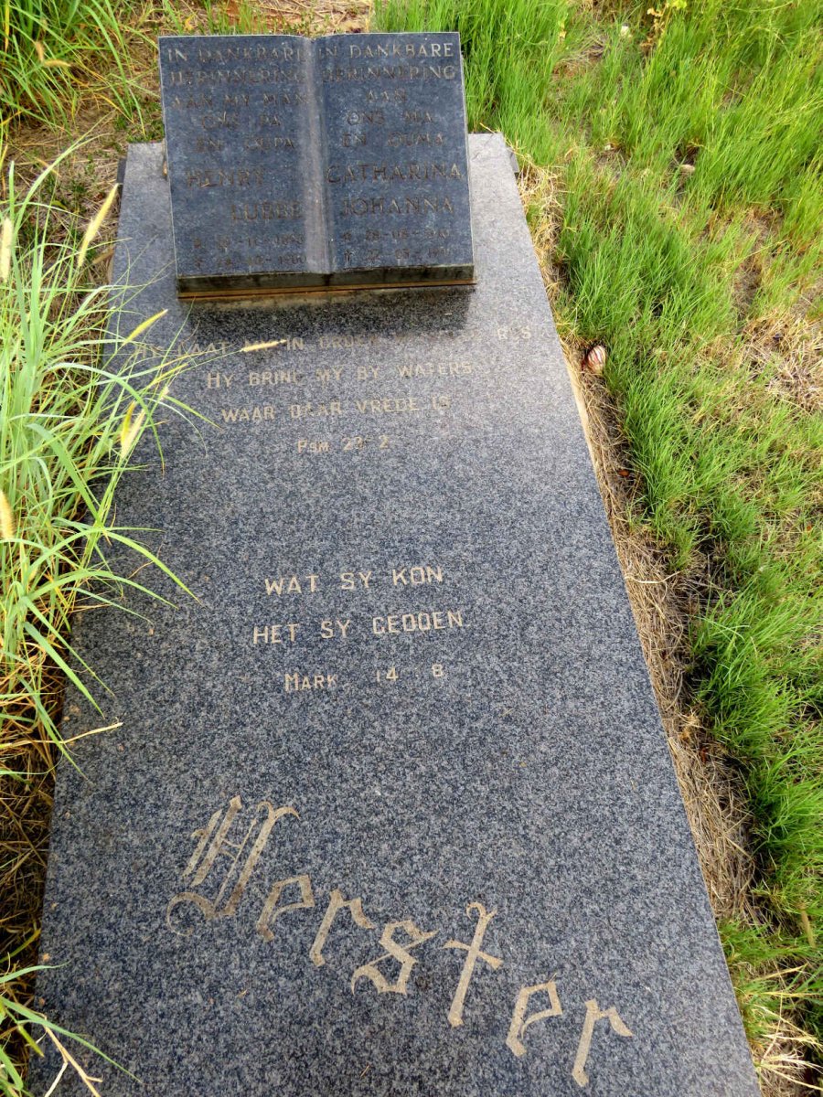 VERSTER Henry Lubbe 1893-1980 & Catharina Johanna 1910-1991_1