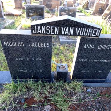 VUUREN Nicolas Jacobus, Jansen van 1894-1982 & Anna Christina SWANEPOEL 1894-1980