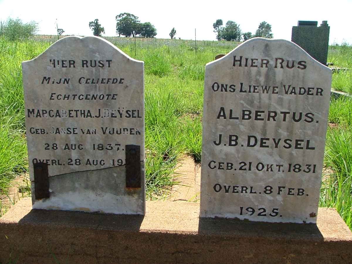 DEYSEL Albertus J.B. 1831-1925 &amp; Margaretha J. JANSE VAN VUUREN 1837-19??