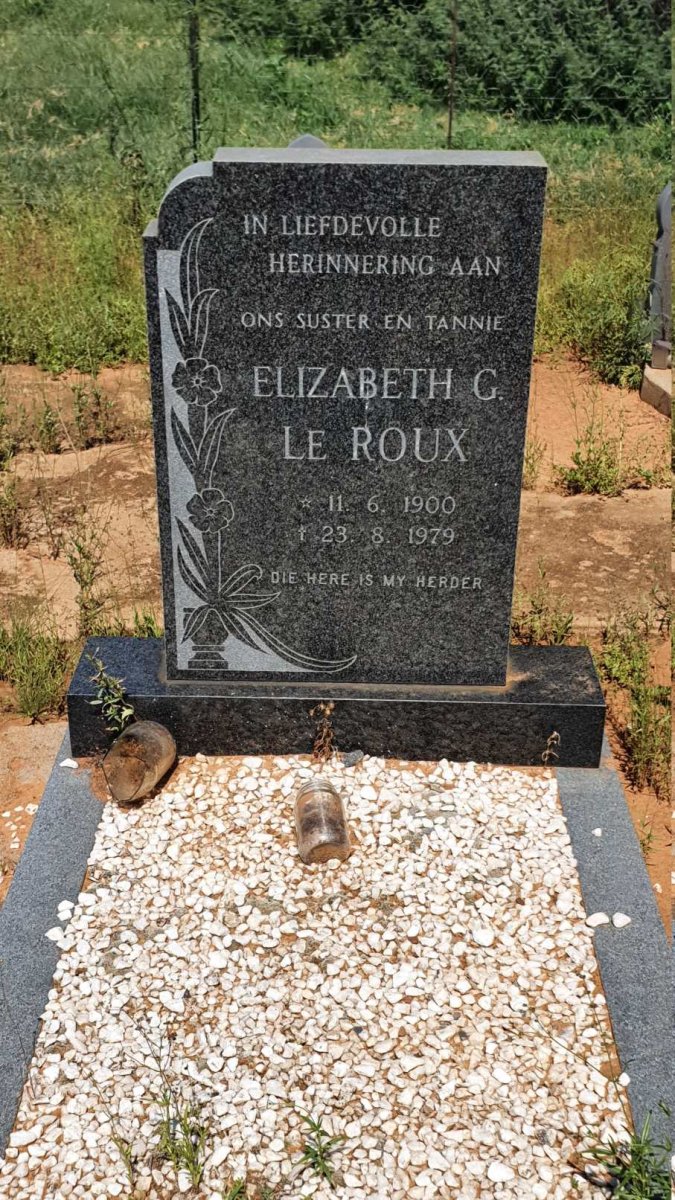 ROUX Elizabeth G., le 1900-1979