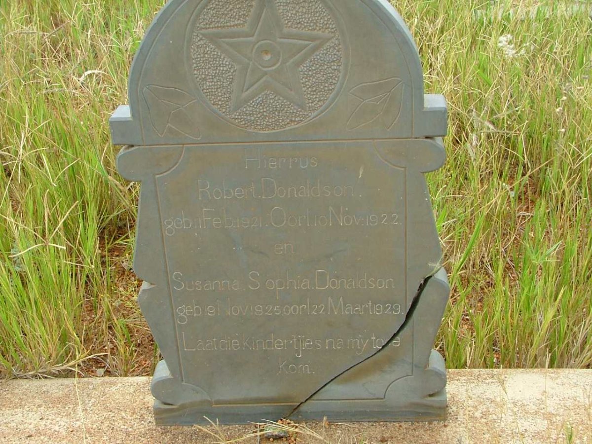 DONALDSON Robert 1921-1922 ::  DONALDSON  Susanna Sophia 1925-1929